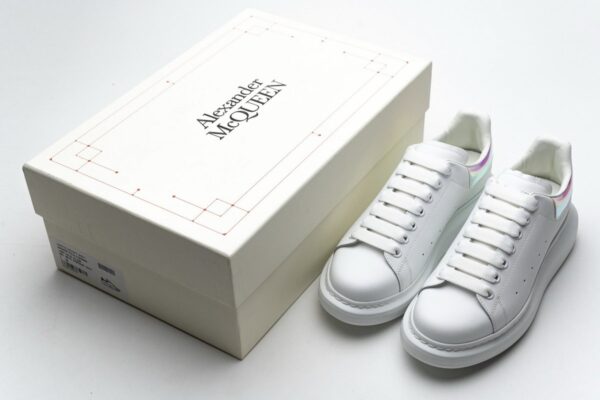 462214 WHGP7 9001 Alexander McQueen Sneaker White Blue Laser - Image 3